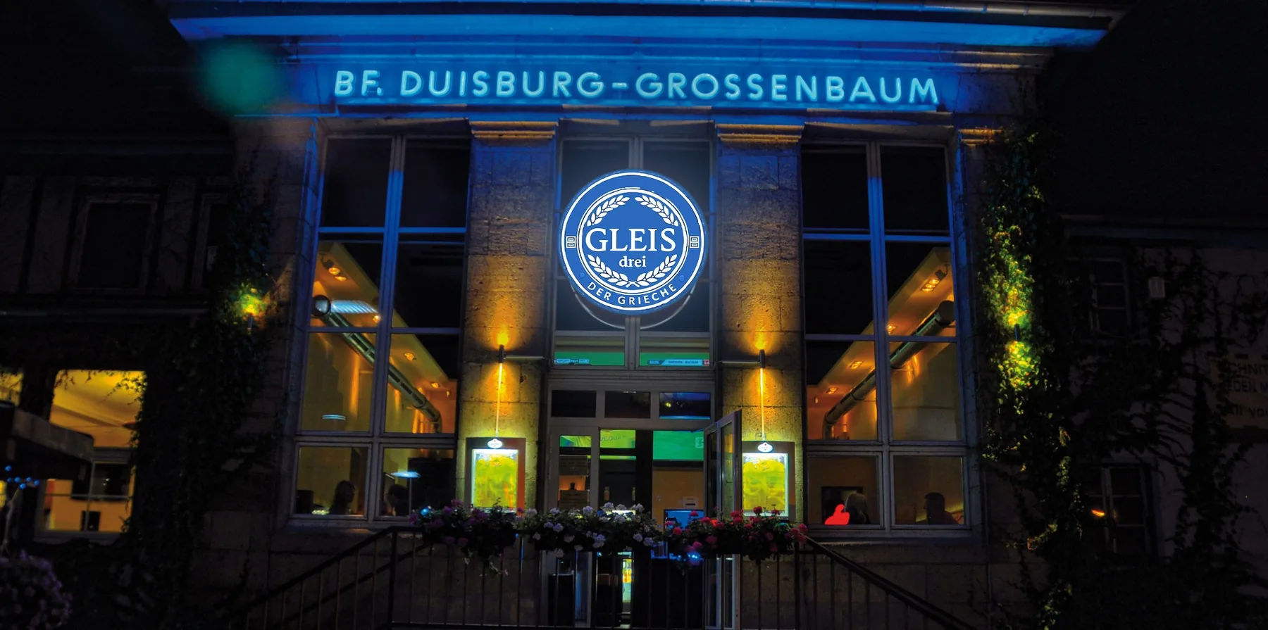 Gedeckte Tische im Gleis Drei in Duisburg-Großenbaum